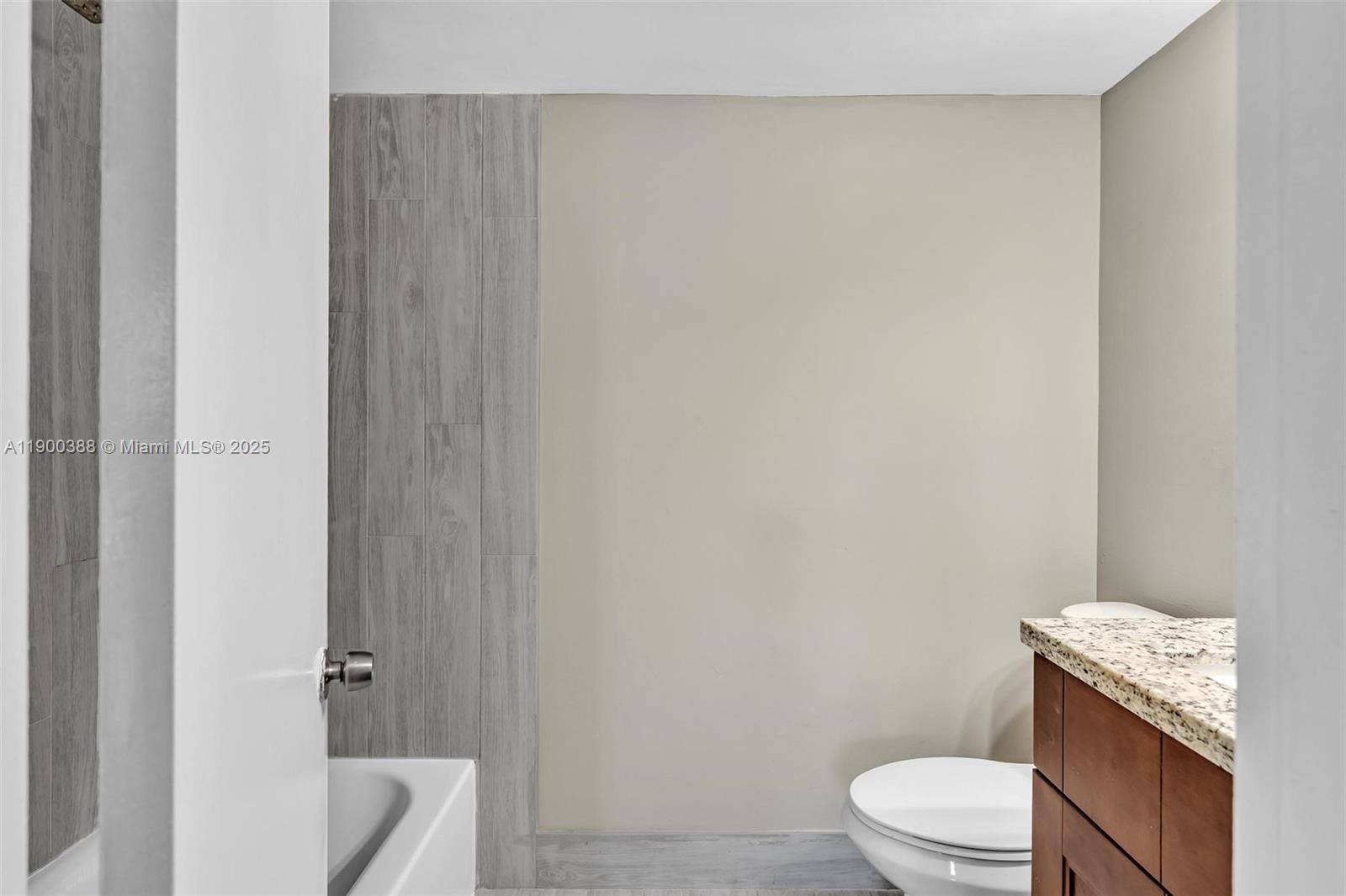 Tower Club II Condo - Residential Lease