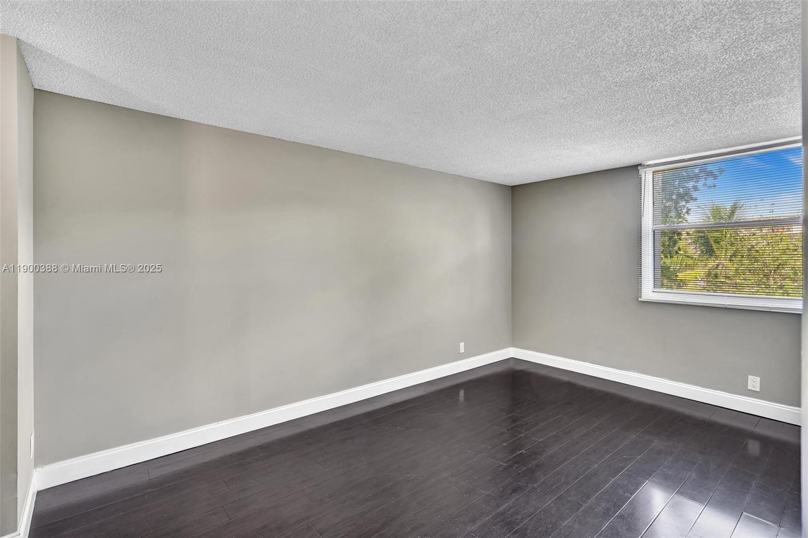 Tower Club II Condo - Residential Lease