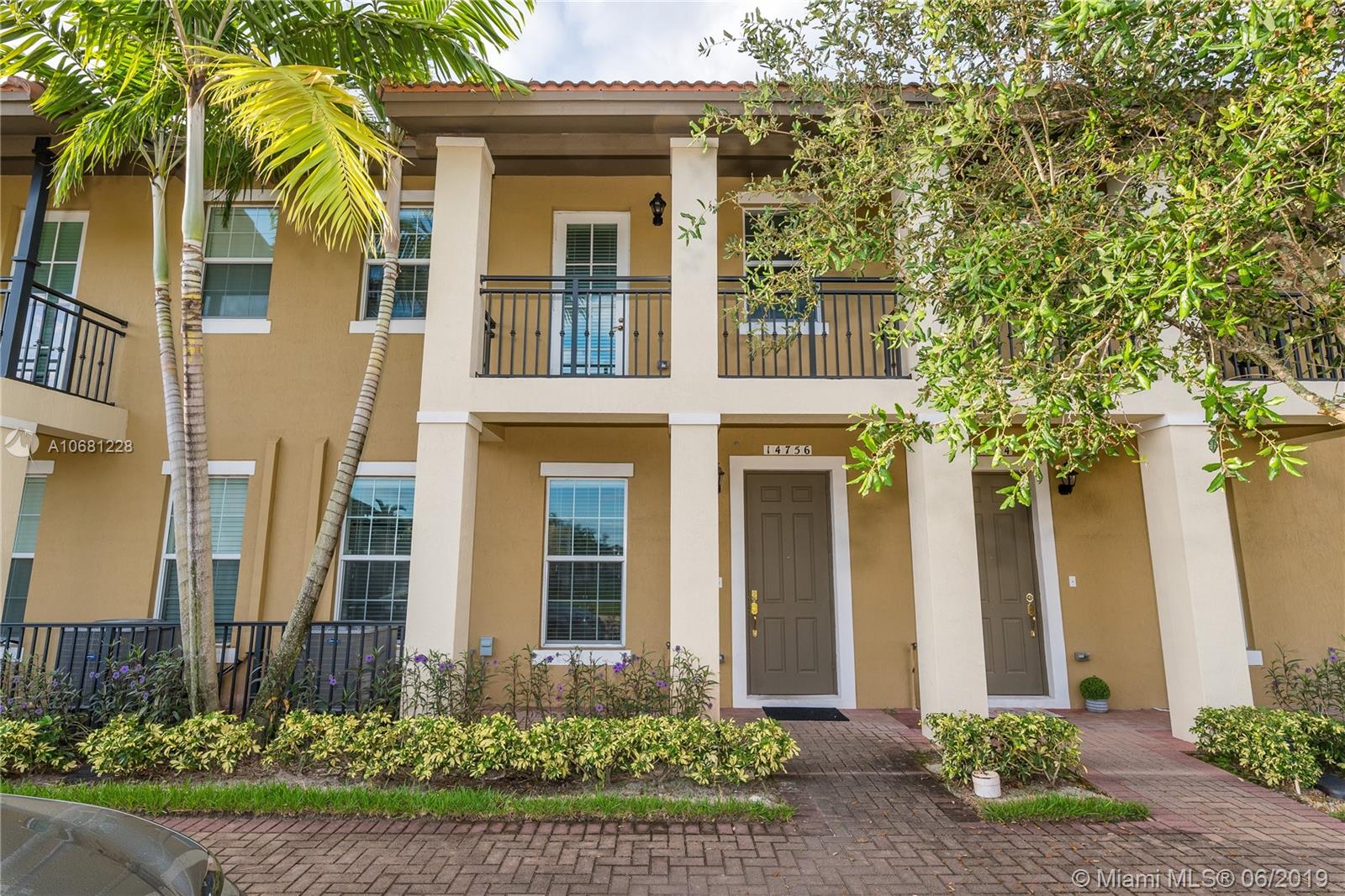 MEADOW PINES - Residential