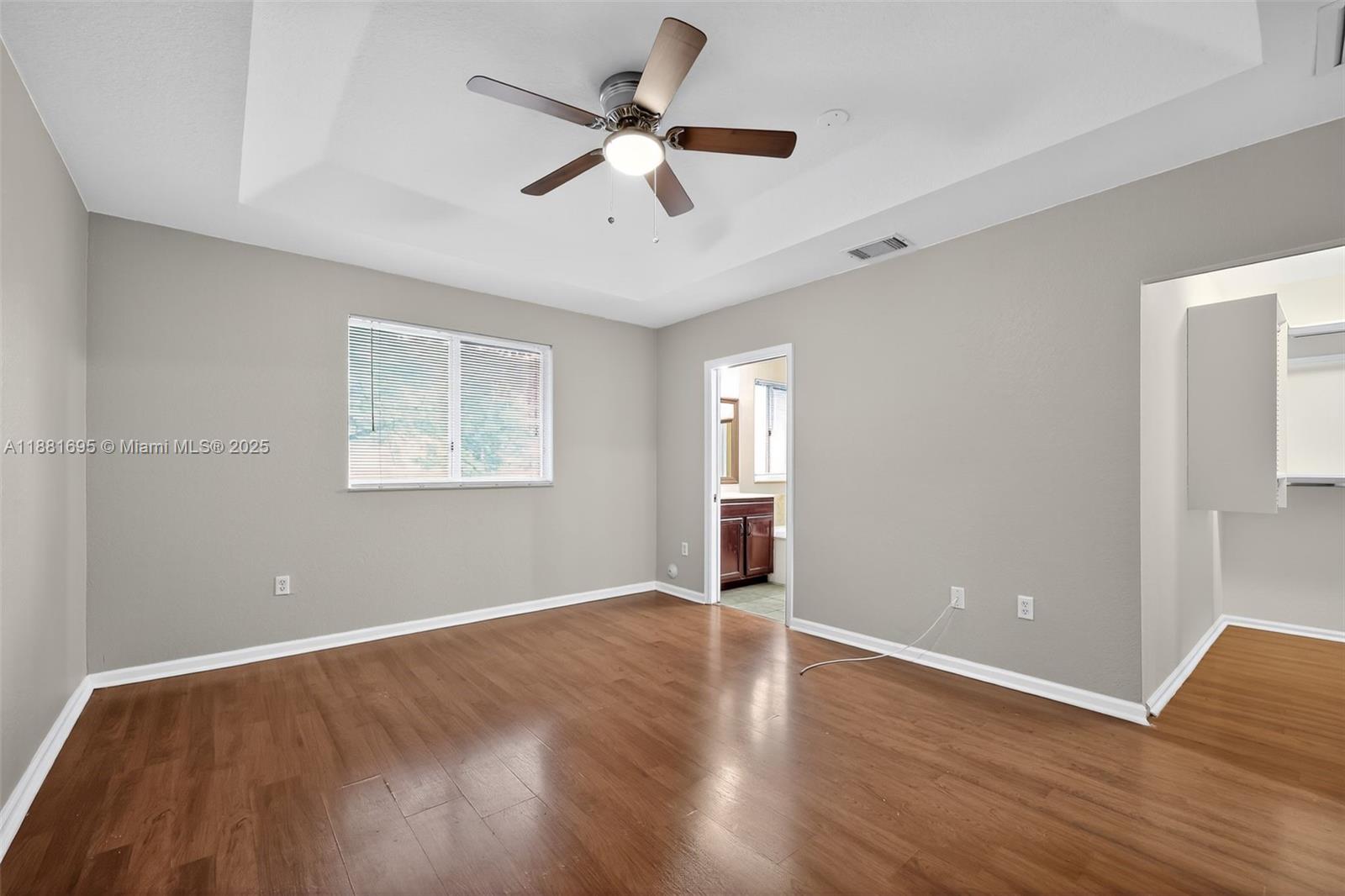 MAJORCA ISLES III CONDO - Residential