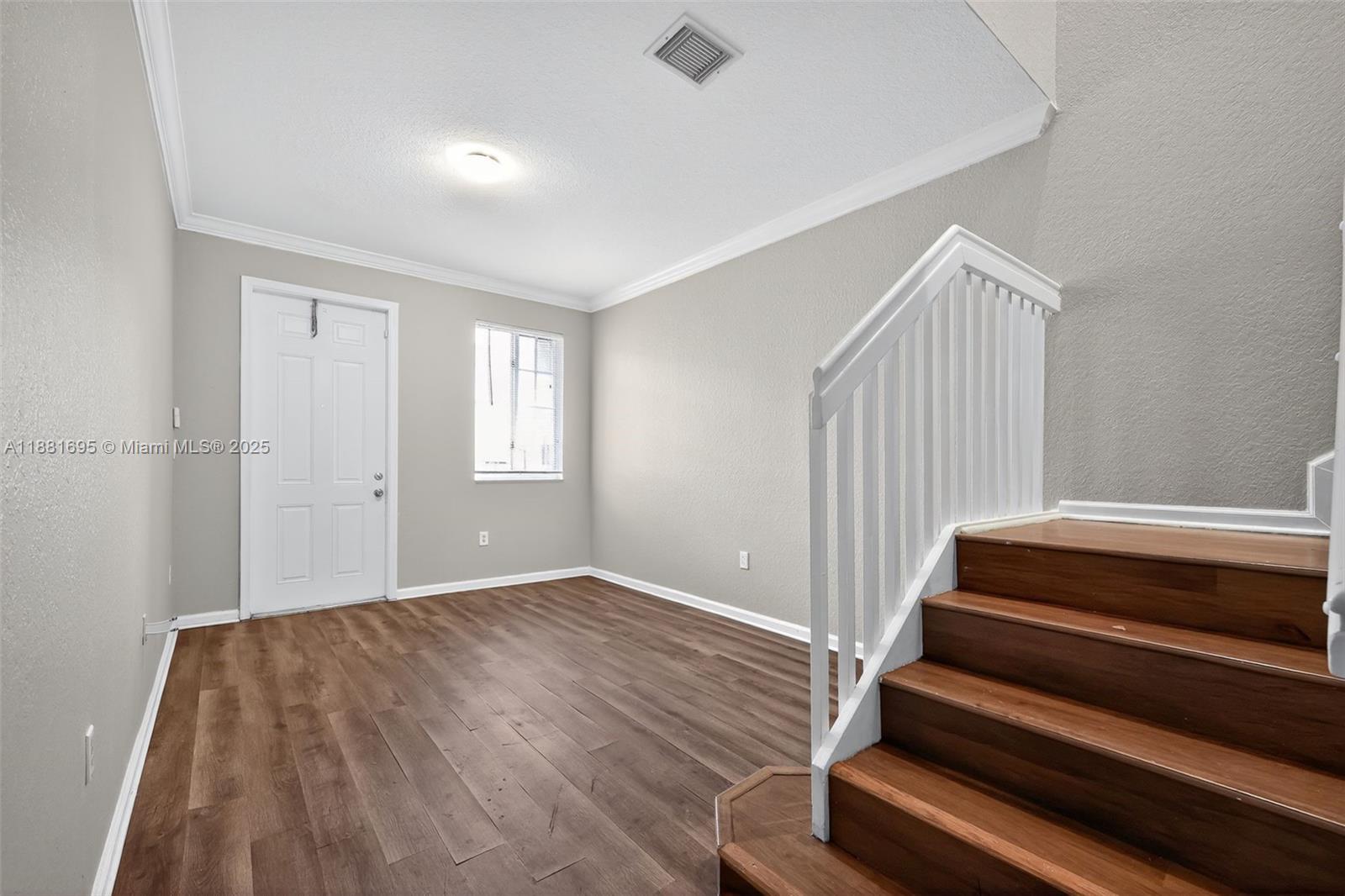 MAJORCA ISLES III CONDO - Residential