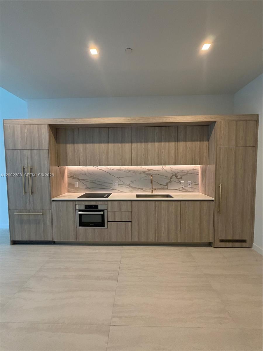 Viceroy Brickell - Residential Lease