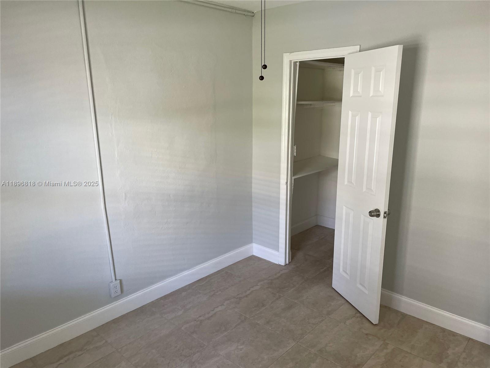 RESUB OF HIGHLAND ESTATES - Residential Lease