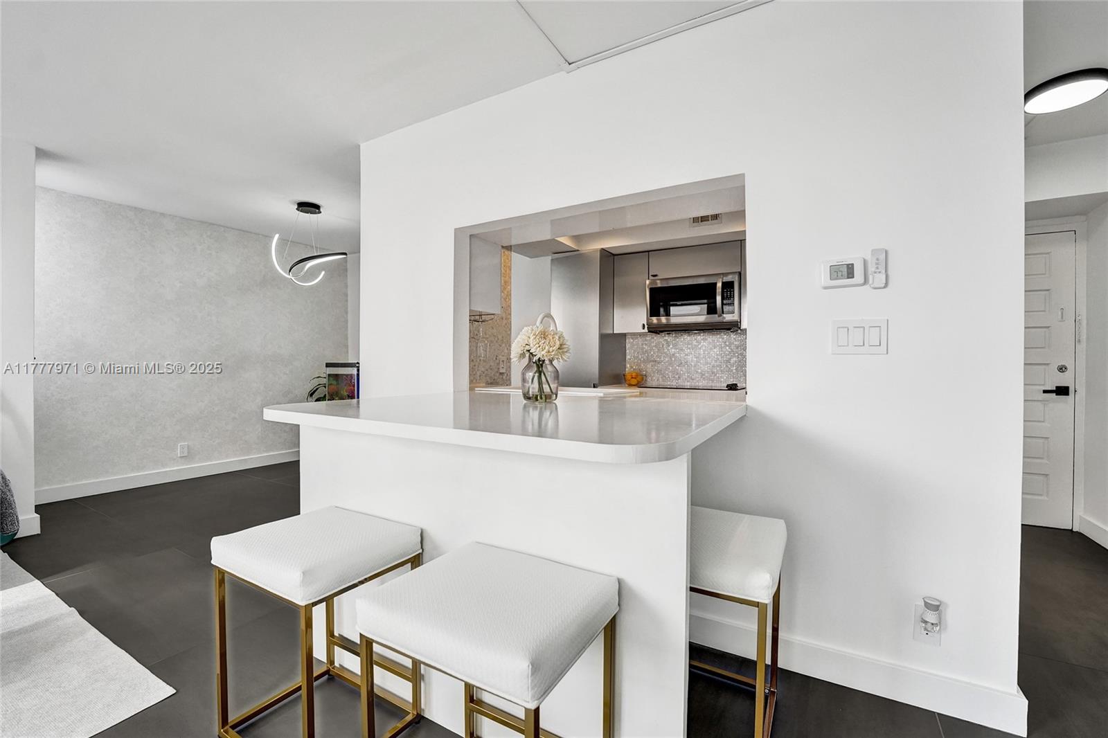 GOLDEN ISLES YACHT CLUB C - Residential
