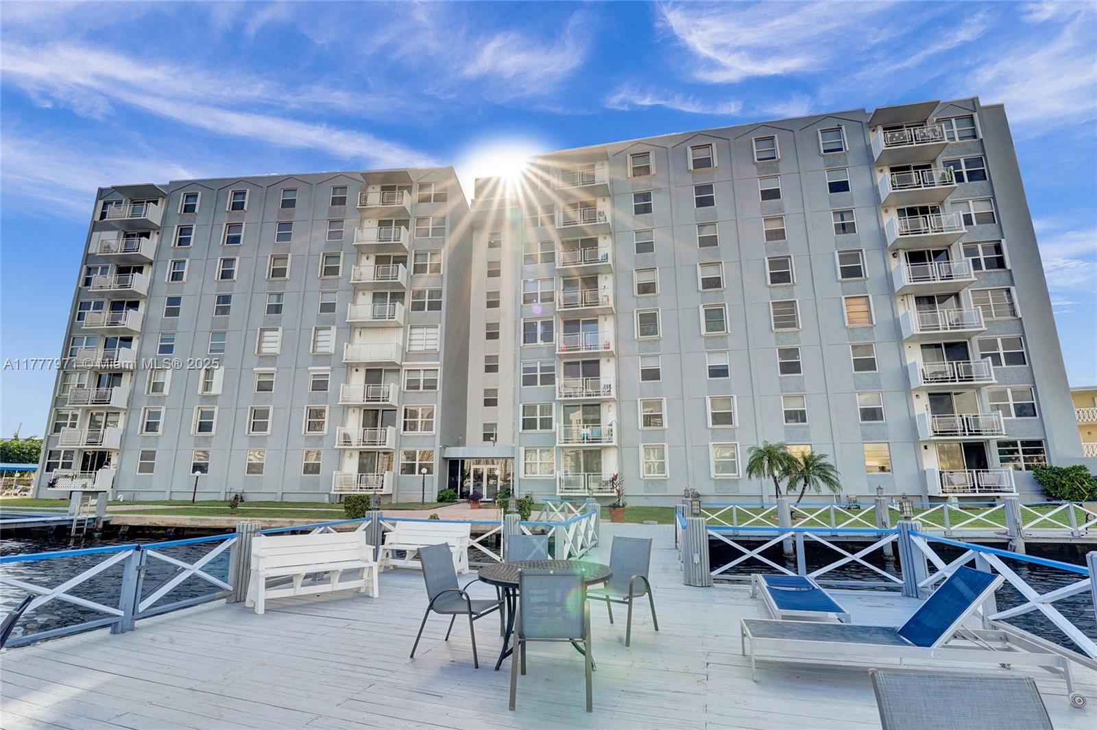 GOLDEN ISLES YACHT CLUB C - Residential