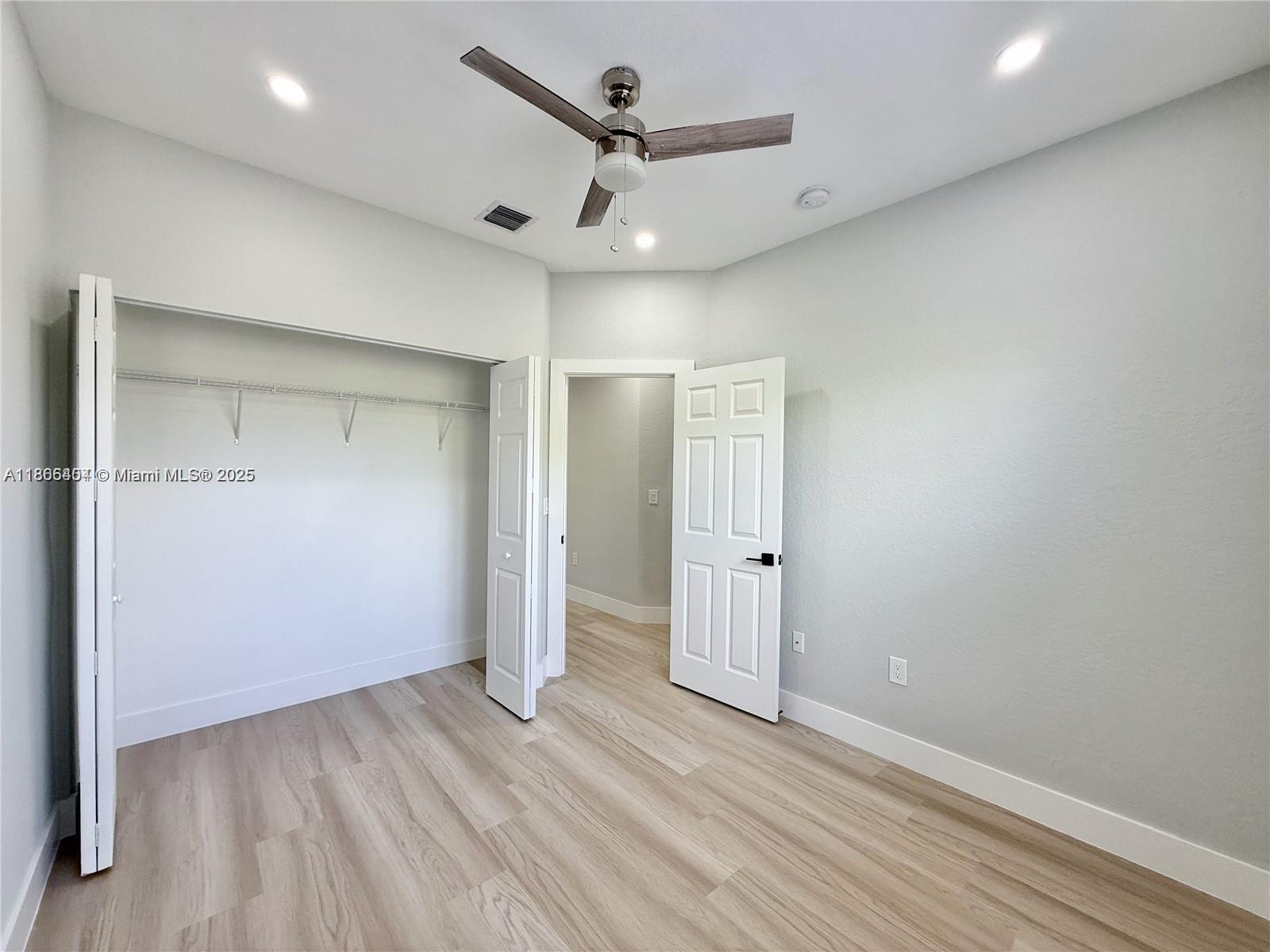 PEMBROKE ISLES V - Residential