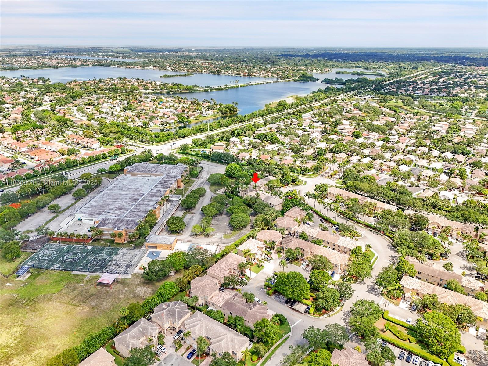 PEMBROKE ISLES V - Residential