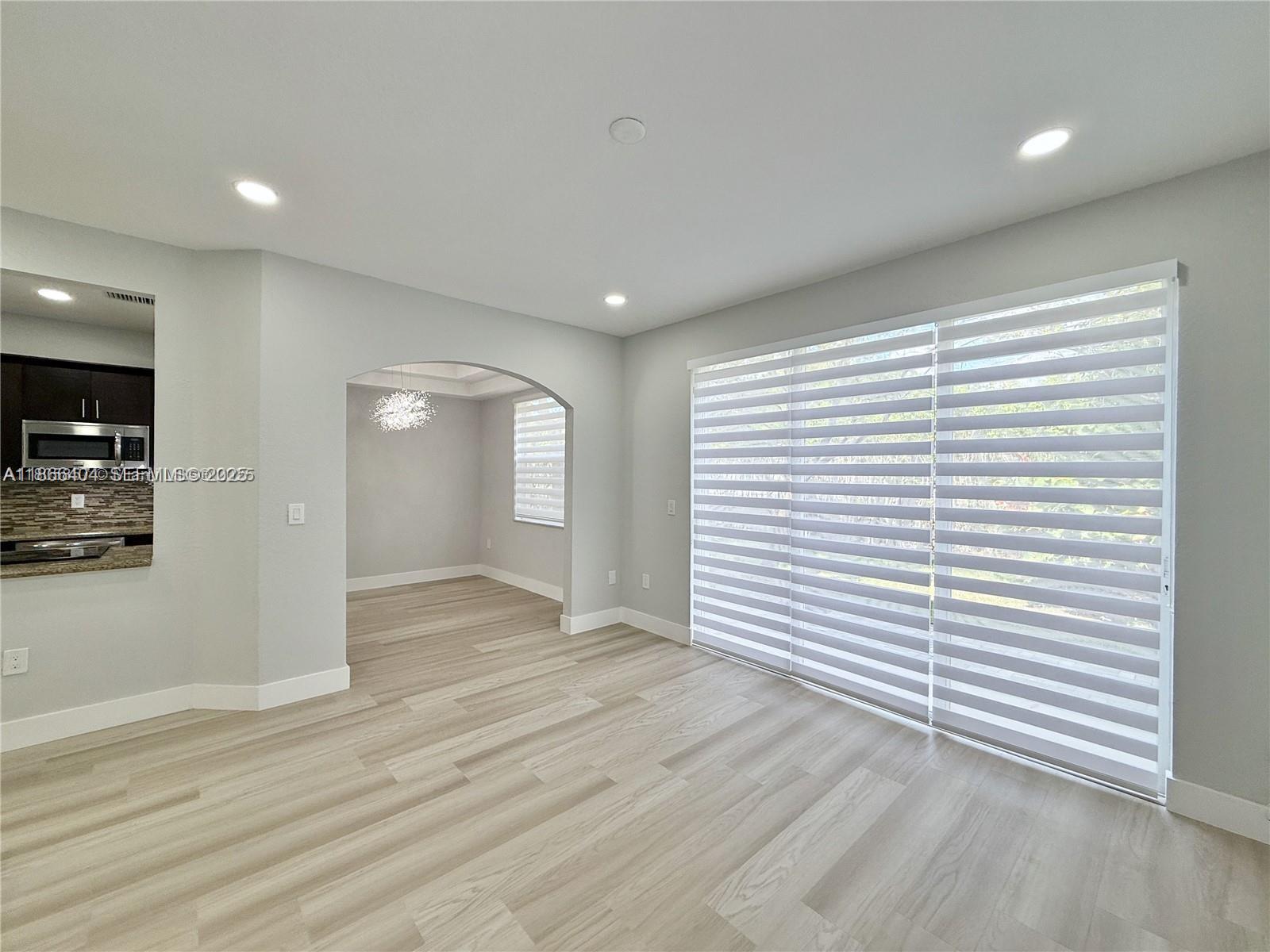 PEMBROKE ISLES V - Residential