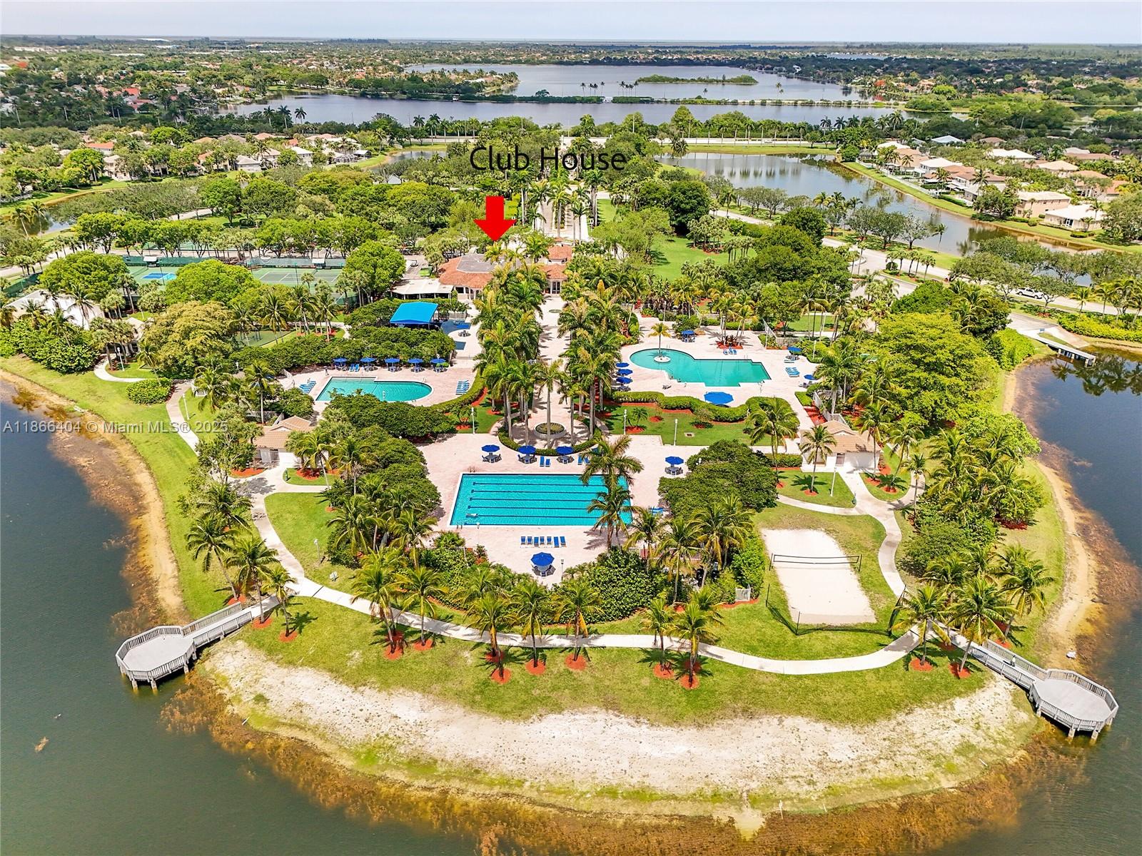 PEMBROKE ISLES V - Residential