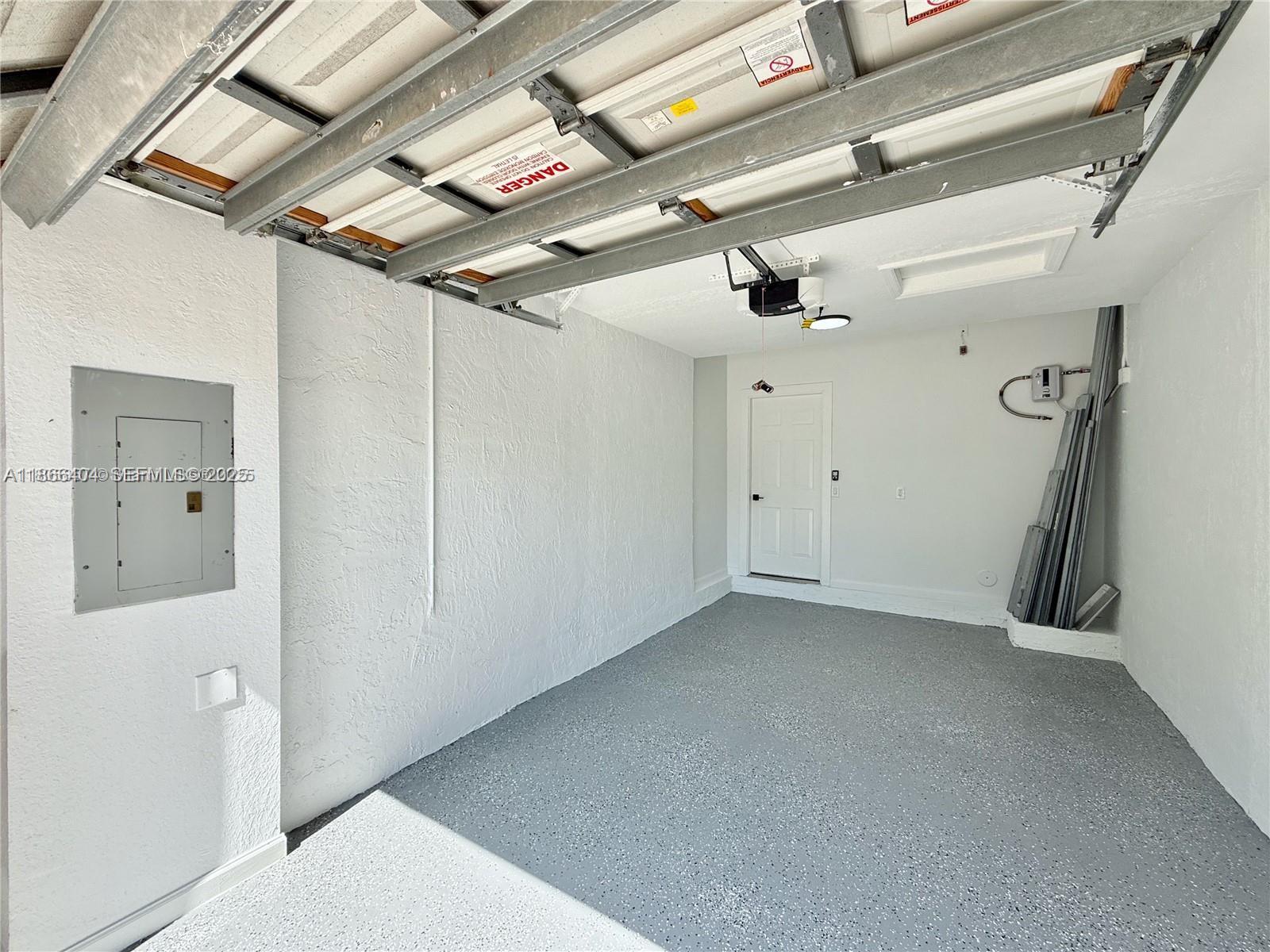 PEMBROKE ISLES V - Residential