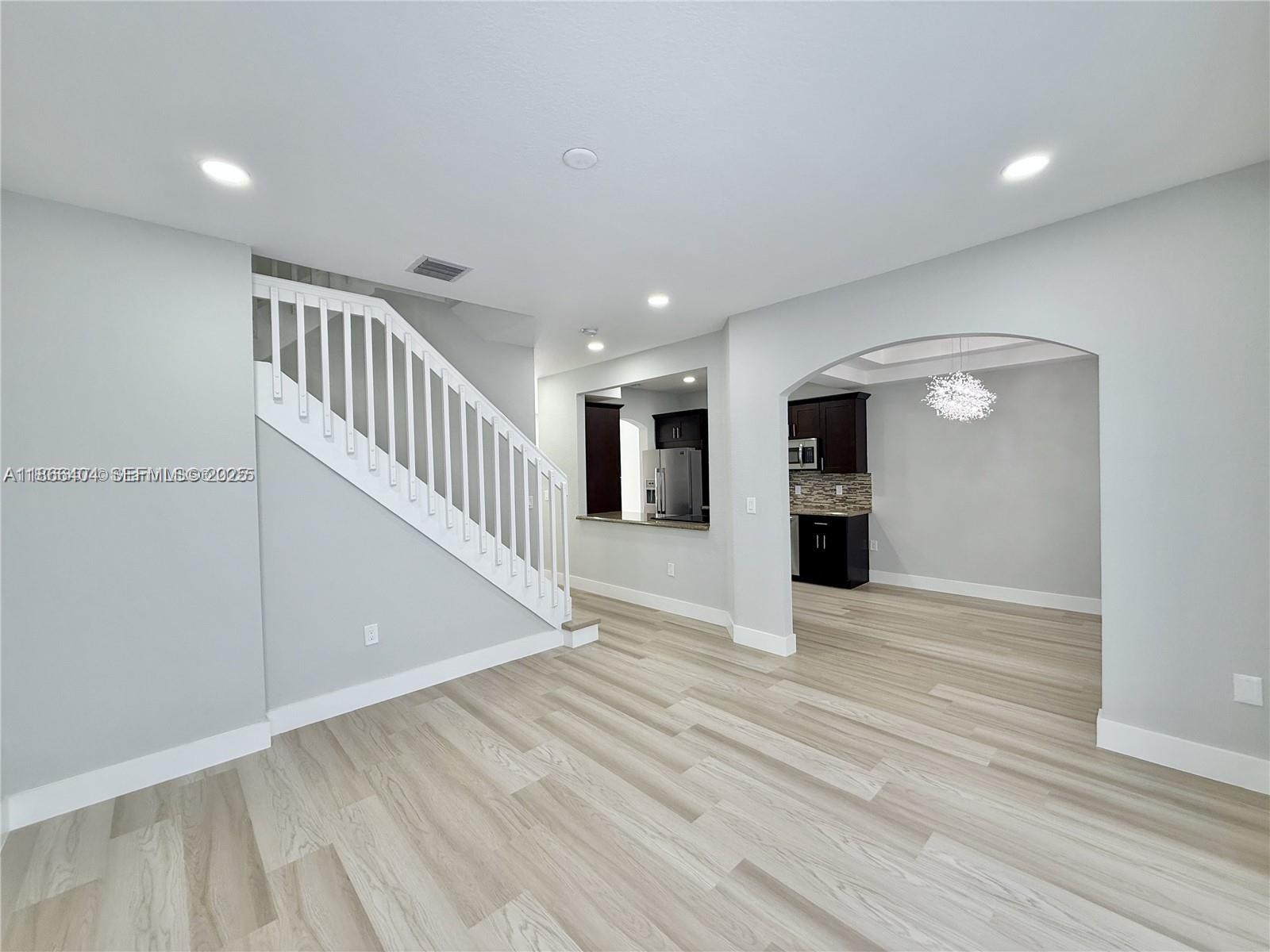 PEMBROKE ISLES V - Residential