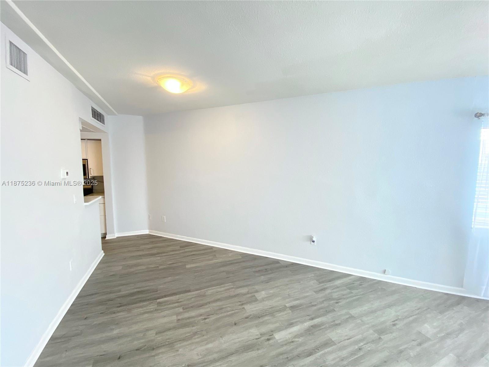 RIVE MARSEILLES CONDO - Residential Lease