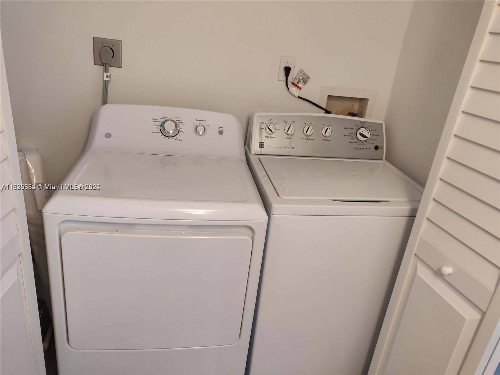 THE YACHT CLUB AT AVENTUR - Residential