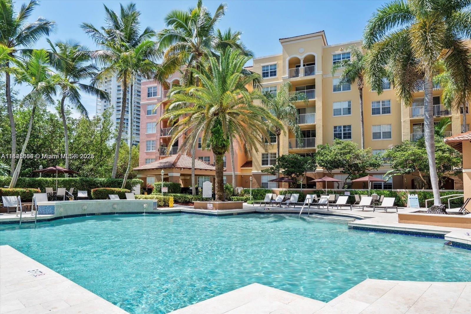19601 E Country Club Dr 7101