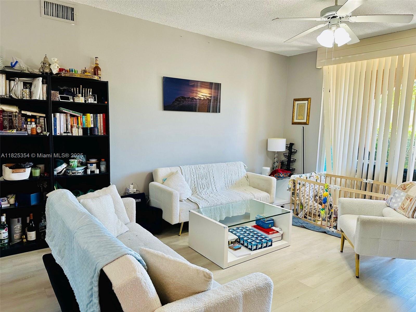 THE YACHT CLUB AT AVENTUR - Residential