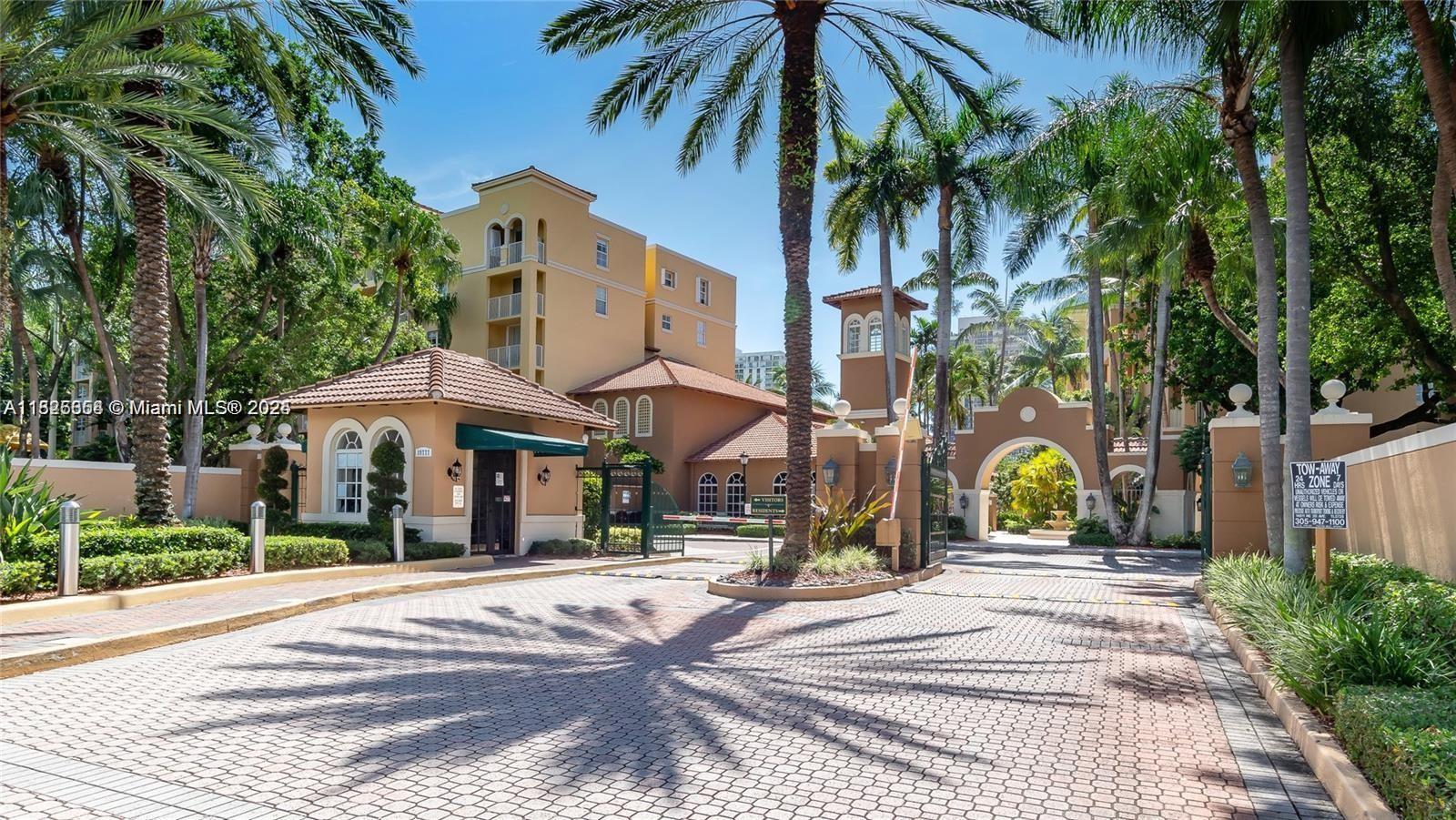 THE YACHT CLUB AT AVENTUR - Residential