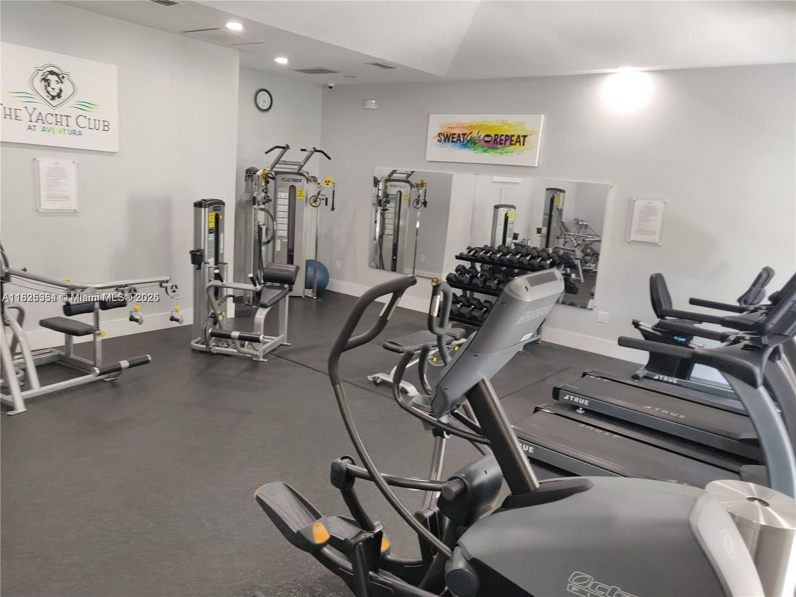 THE YACHT CLUB AT AVENTUR - Residential