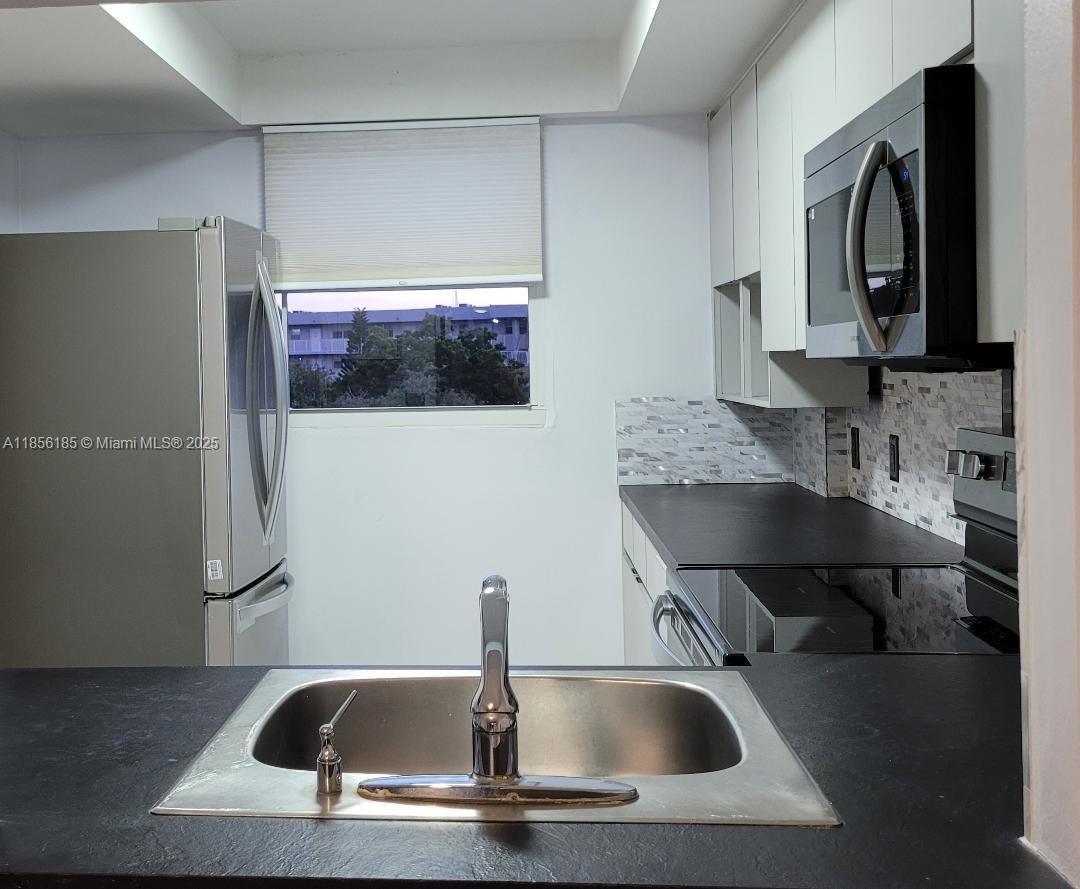 ROYAL PARK CONDO - Residential