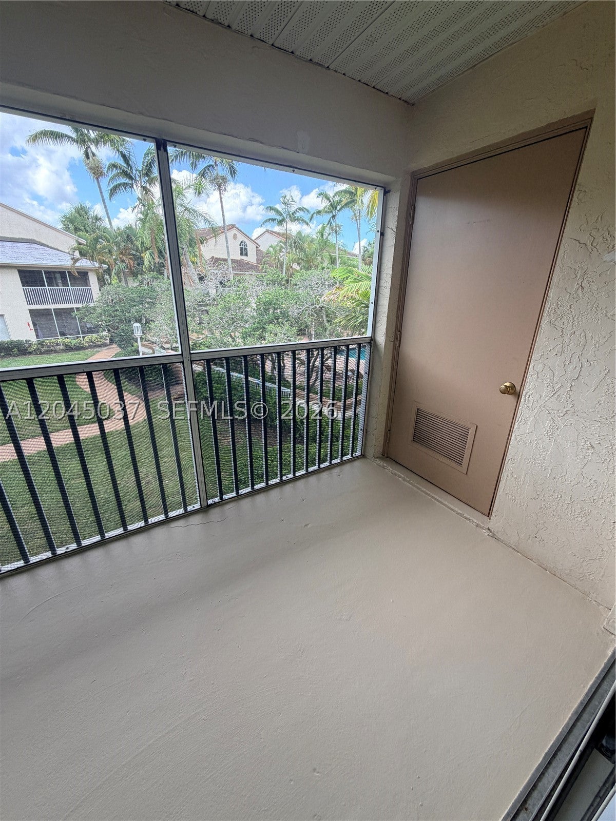 19216 Glenmoor Dr 19216
