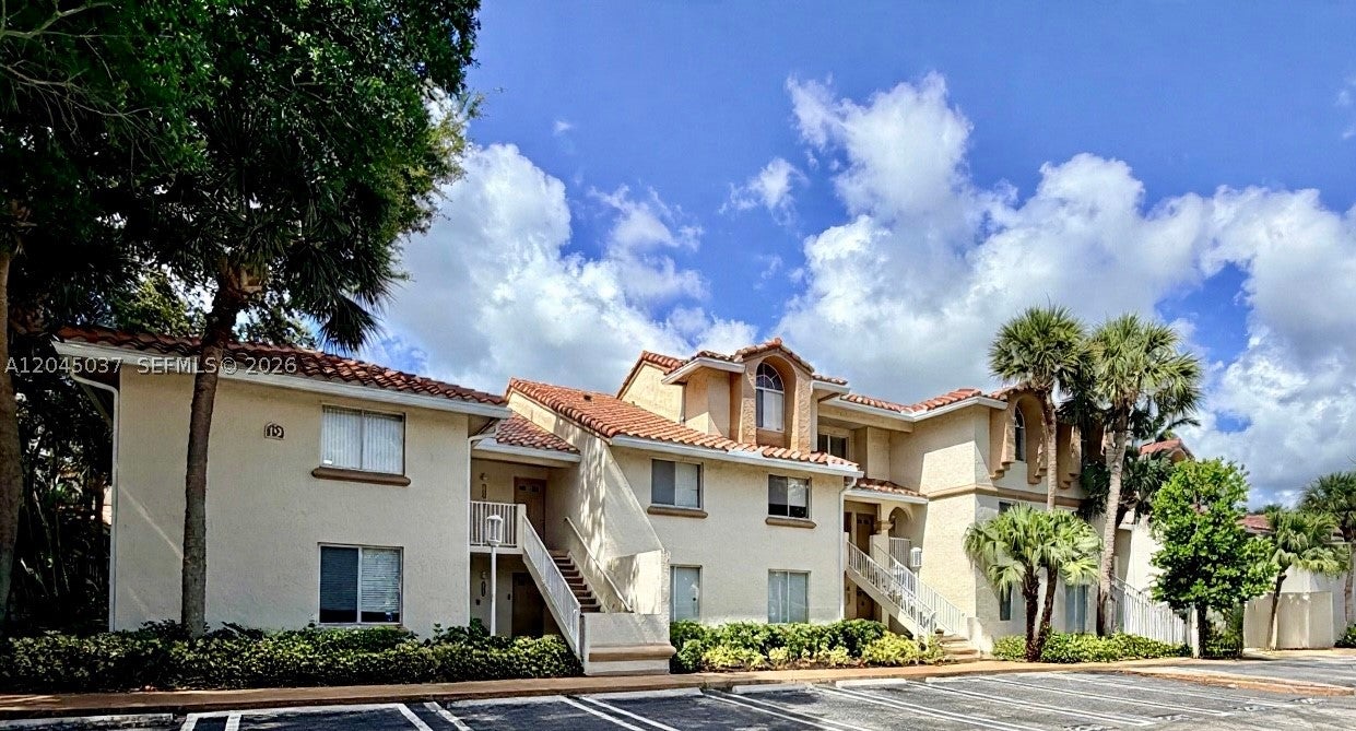 19216 Glenmoor Dr 19216