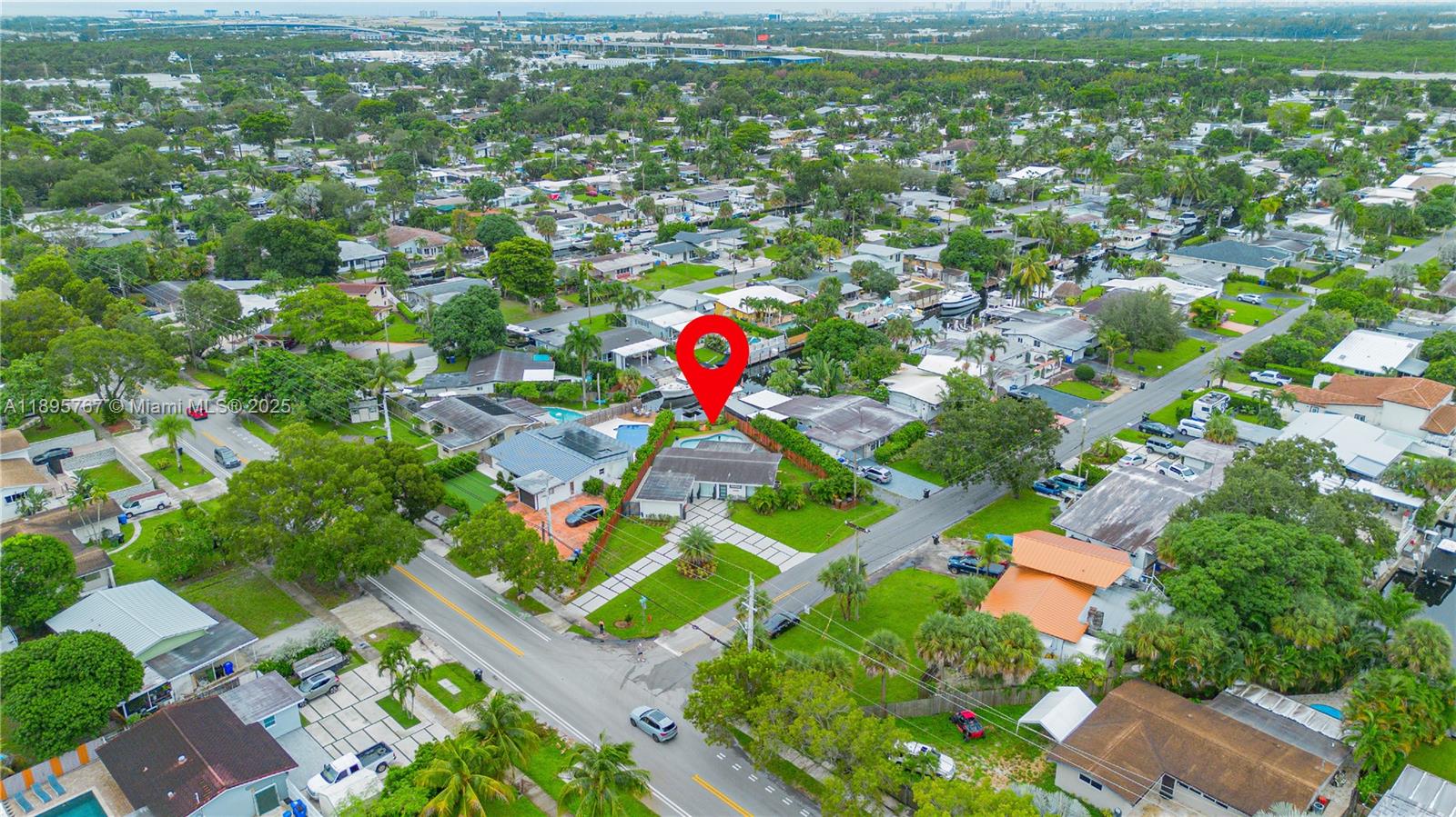 LAUDERDALE ISLES NO 2-BLK - Residential
