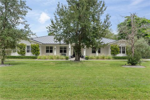 9301 SW 93rd Ave 01 Miami FL 33176