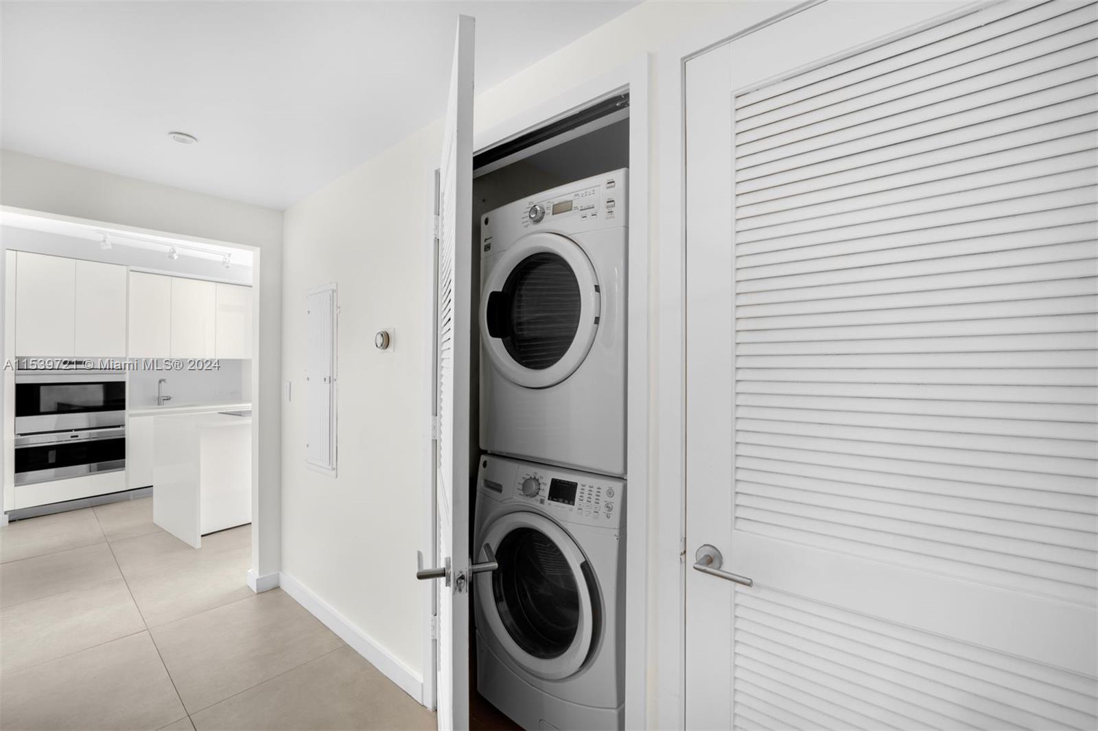 ISLAND VIEW ADDN - Residential Lease