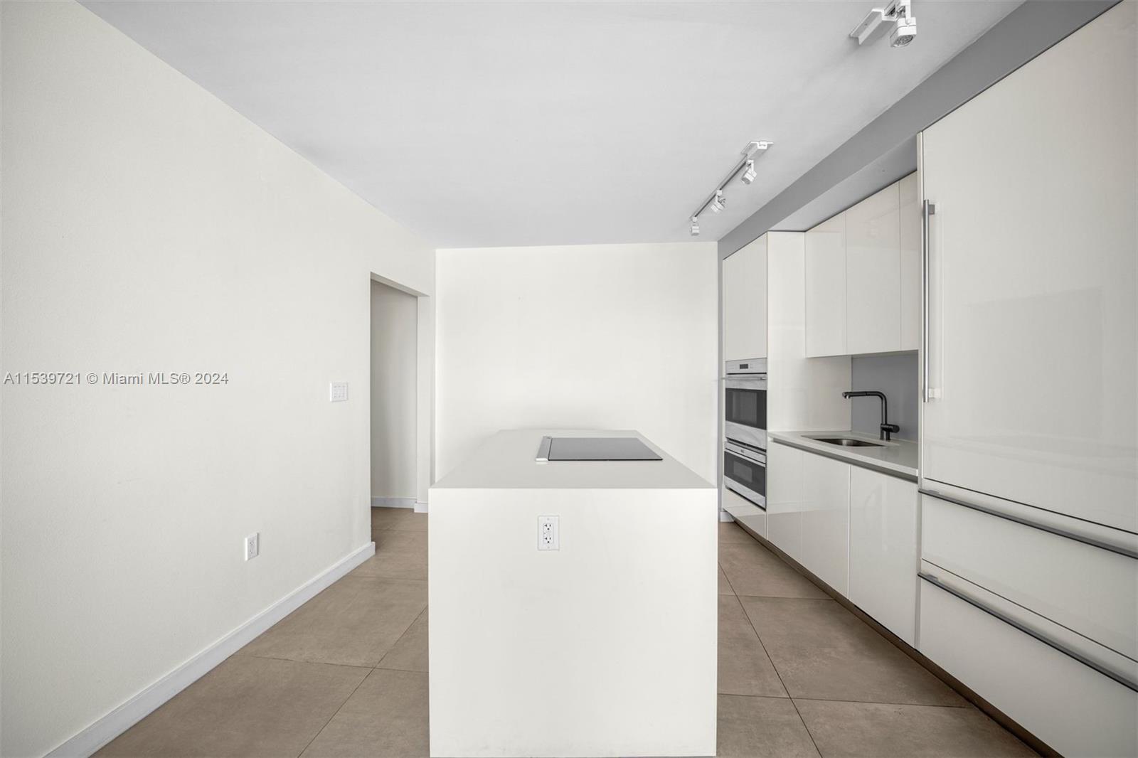 ISLAND VIEW ADDN - Residential Lease