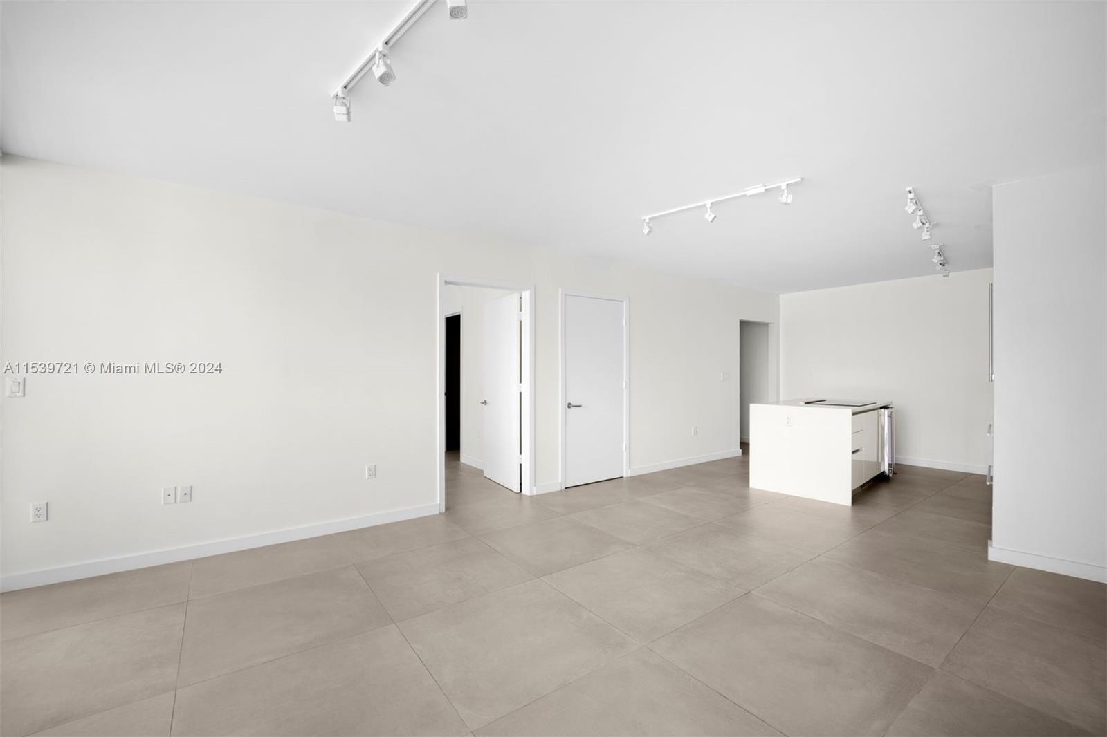 ISLAND VIEW ADDN - Residential Lease