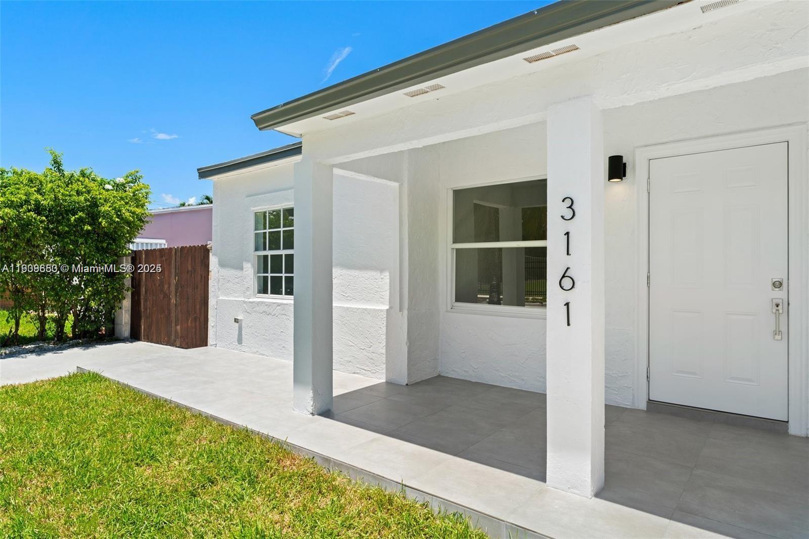 COM SILVER BLUFF - Residential Lease