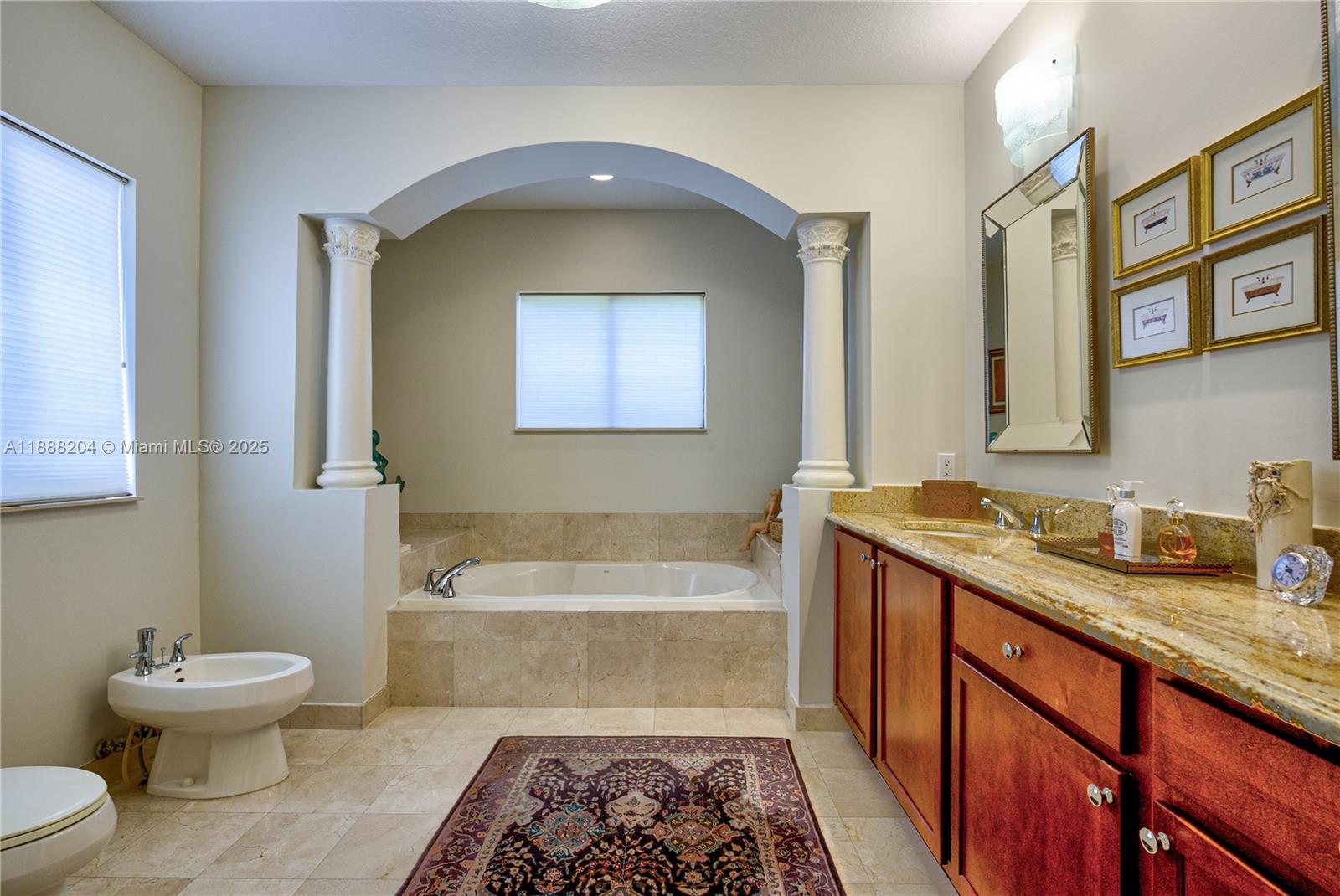 CUTLER CAY - Residential