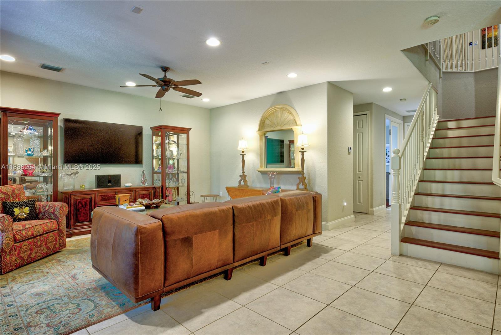 CUTLER CAY - Residential