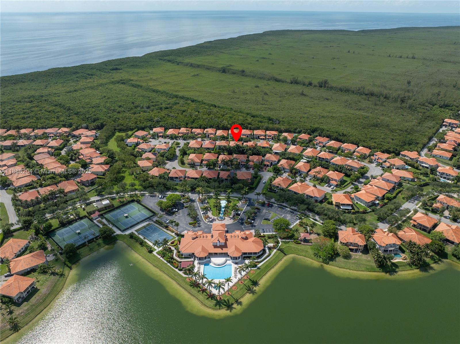 CUTLER CAY - Residential
