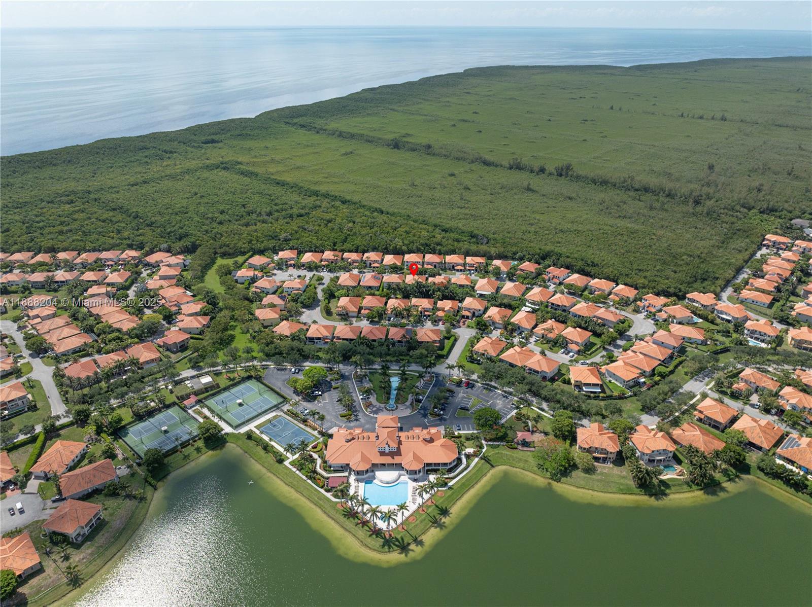 CUTLER CAY - Residential