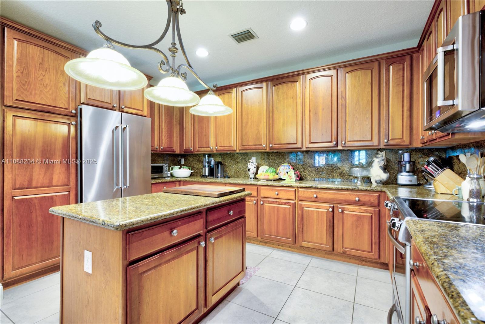 CUTLER CAY - Residential