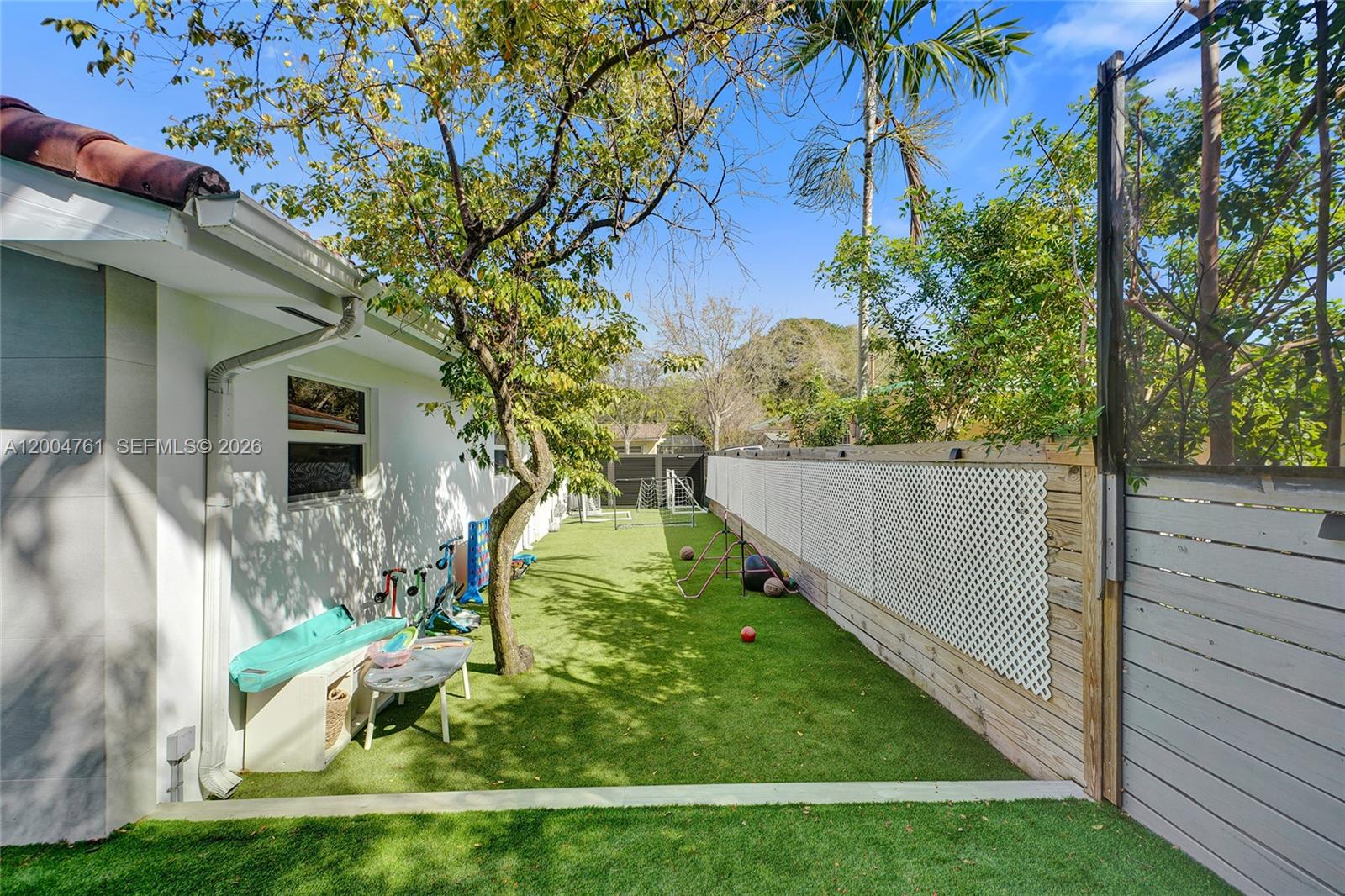 GREYNOLDS PARK WEST - Residential