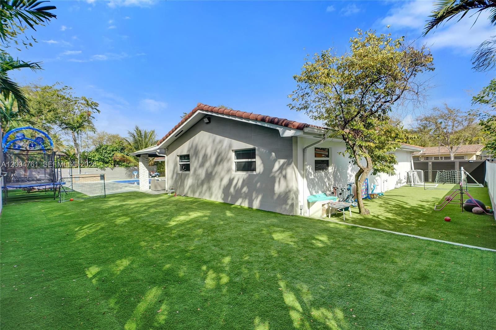 GREYNOLDS PARK WEST - Residential