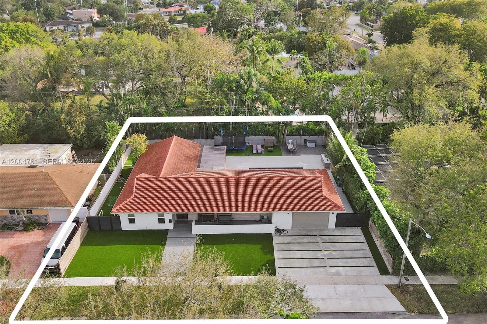 GREYNOLDS PARK WEST - Residential