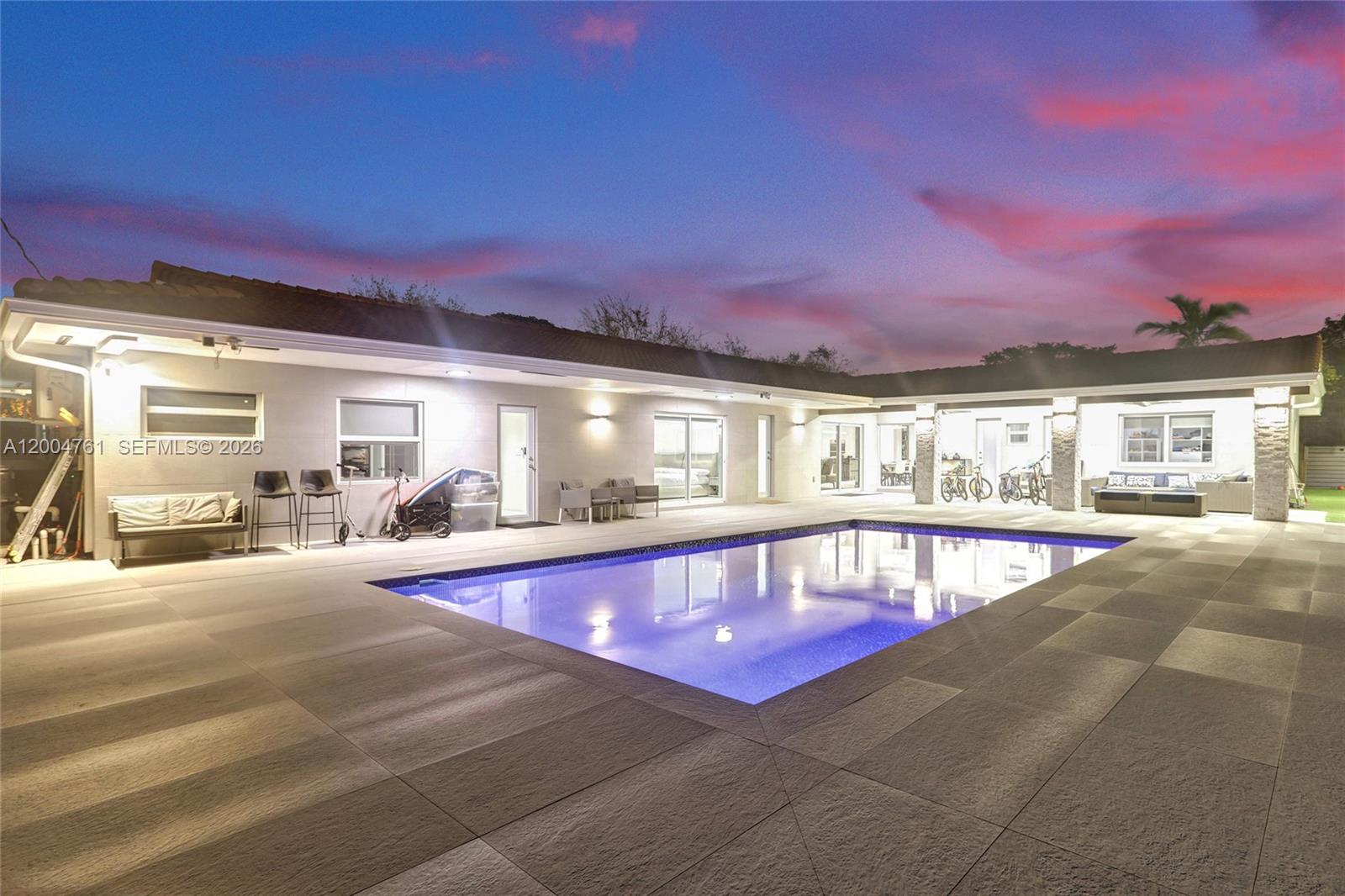 GREYNOLDS PARK WEST - Residential