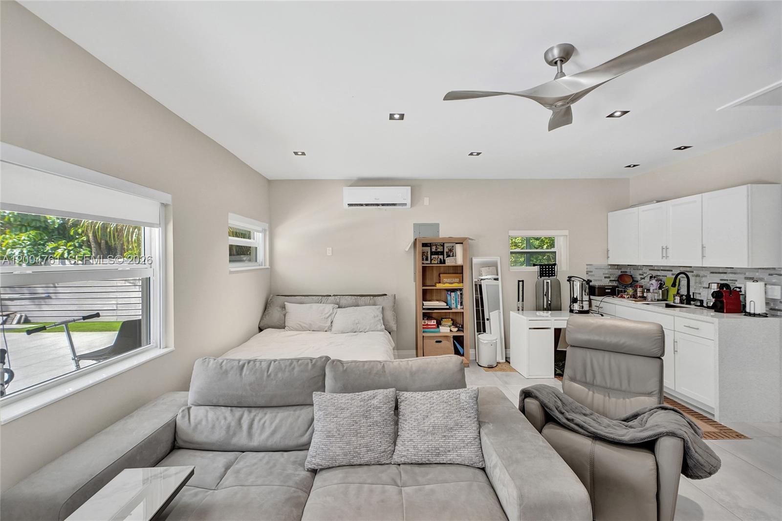 GREYNOLDS PARK WEST - Residential