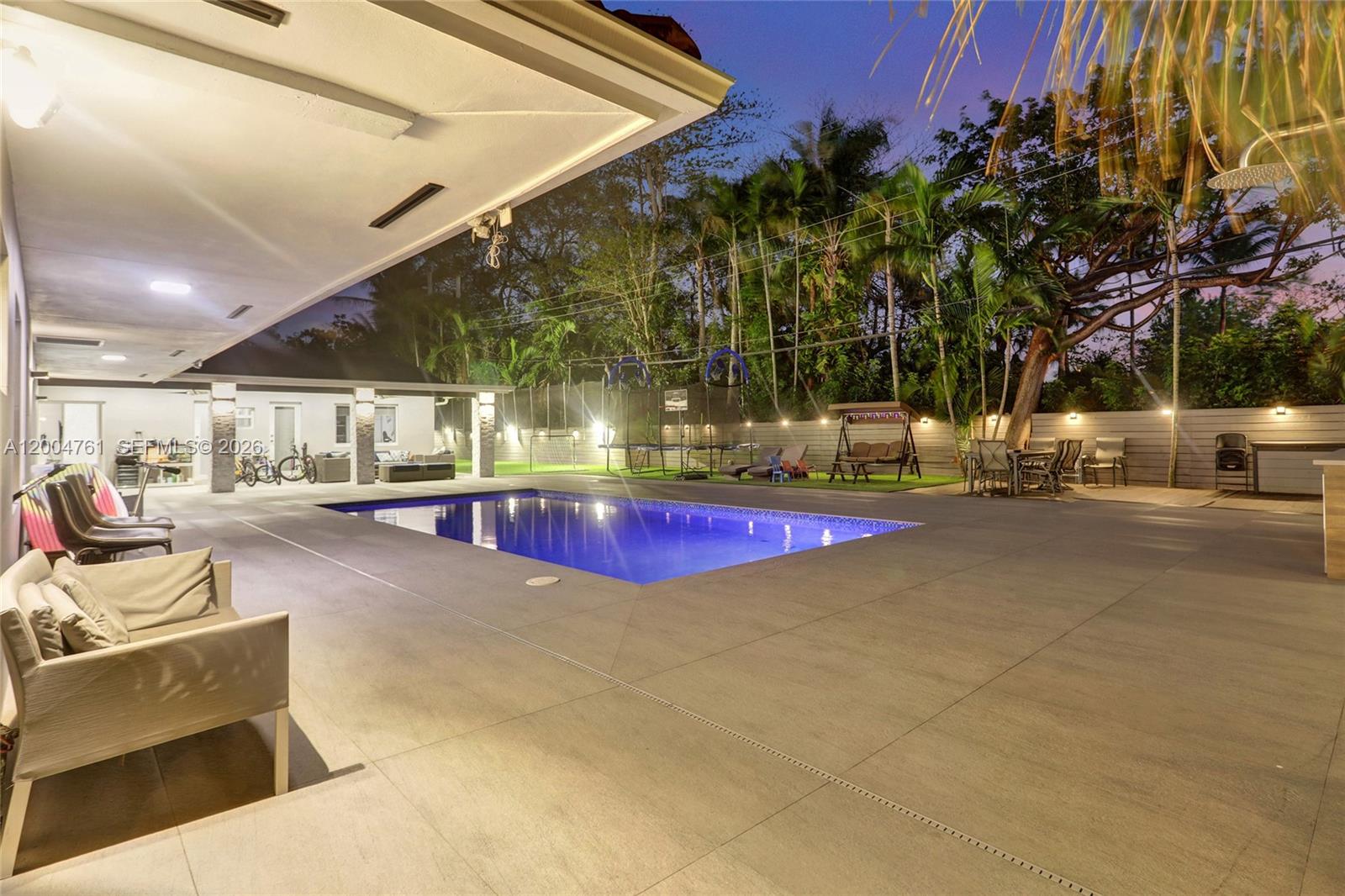 GREYNOLDS PARK WEST - Residential