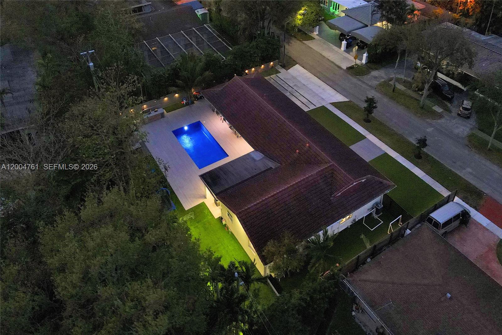 GREYNOLDS PARK WEST - Residential