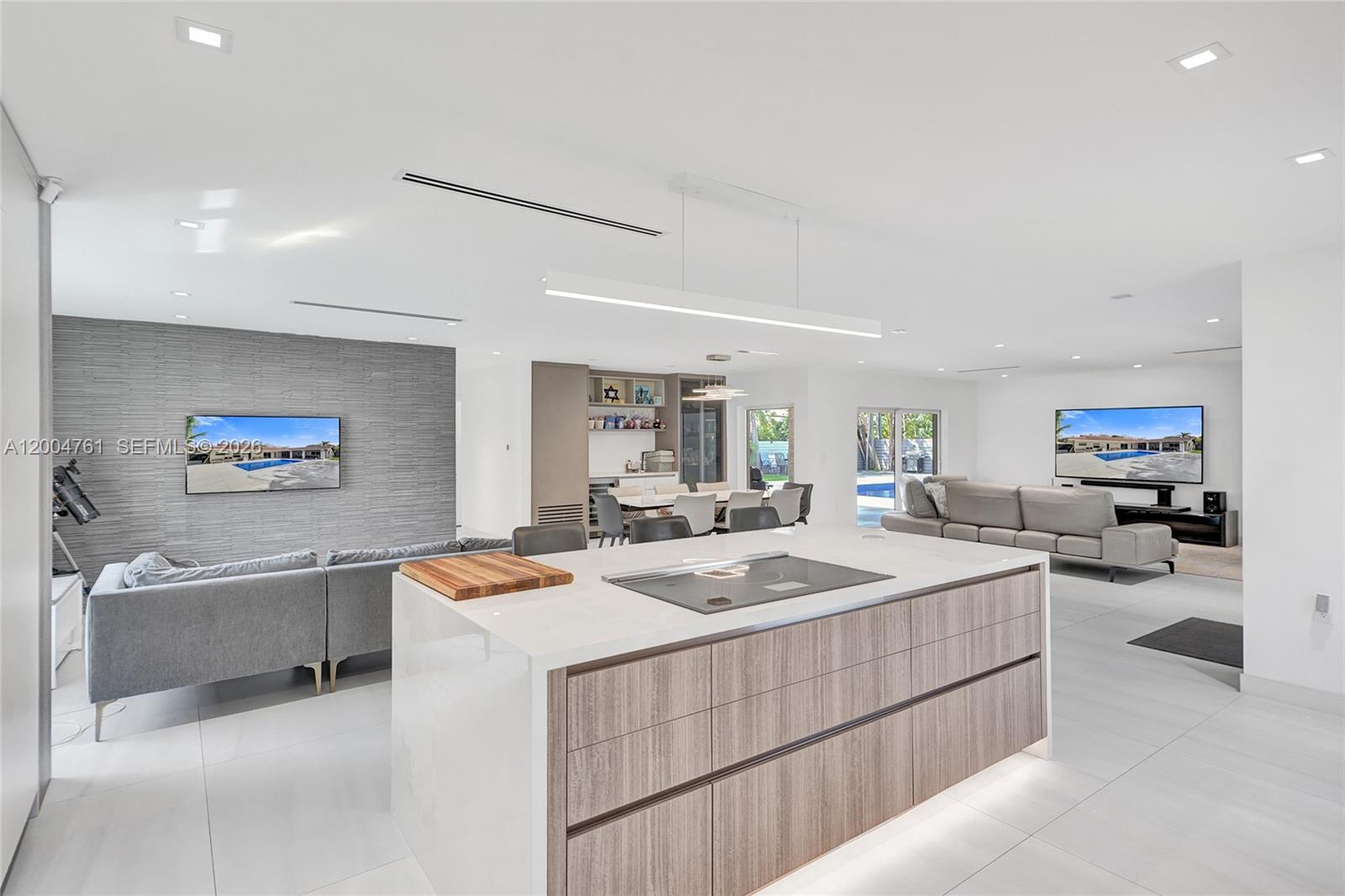 GREYNOLDS PARK WEST - Residential