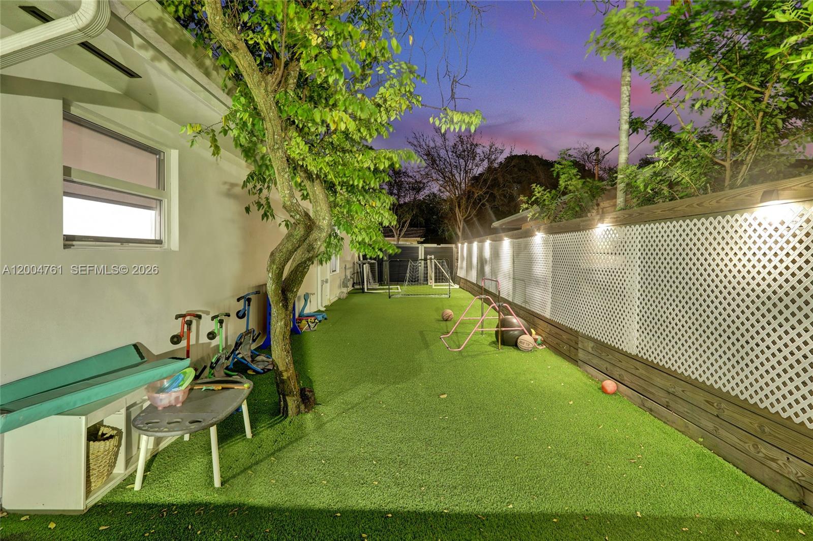 GREYNOLDS PARK WEST - Residential