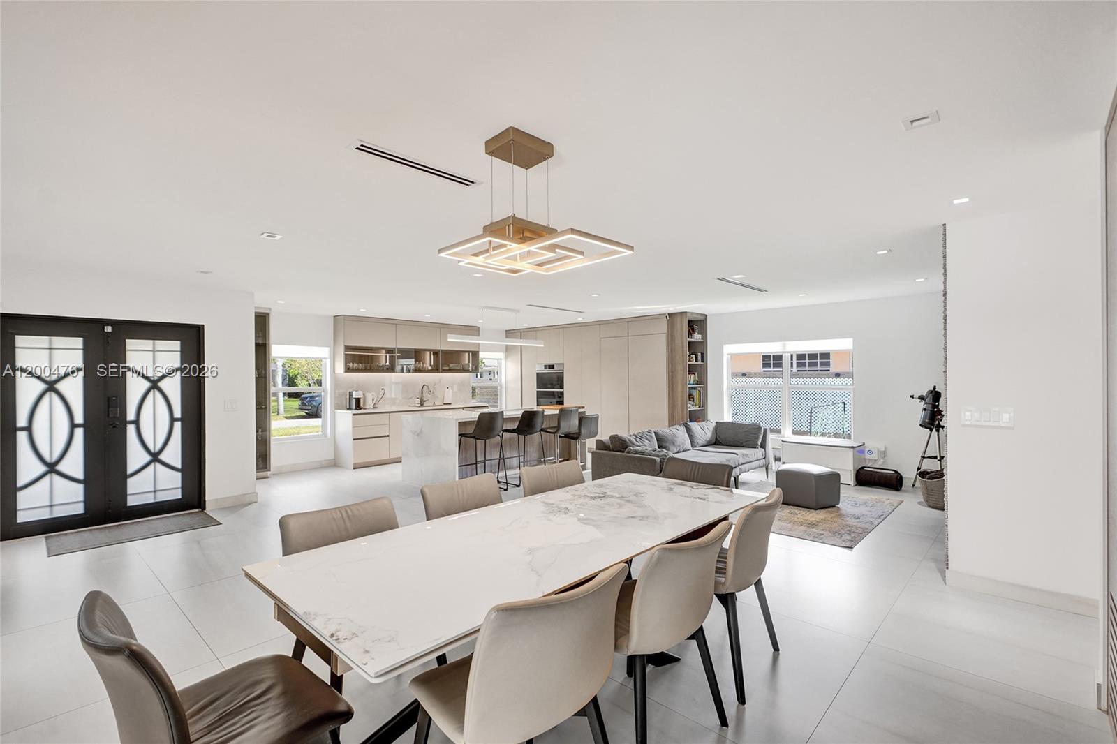 GREYNOLDS PARK WEST - Residential