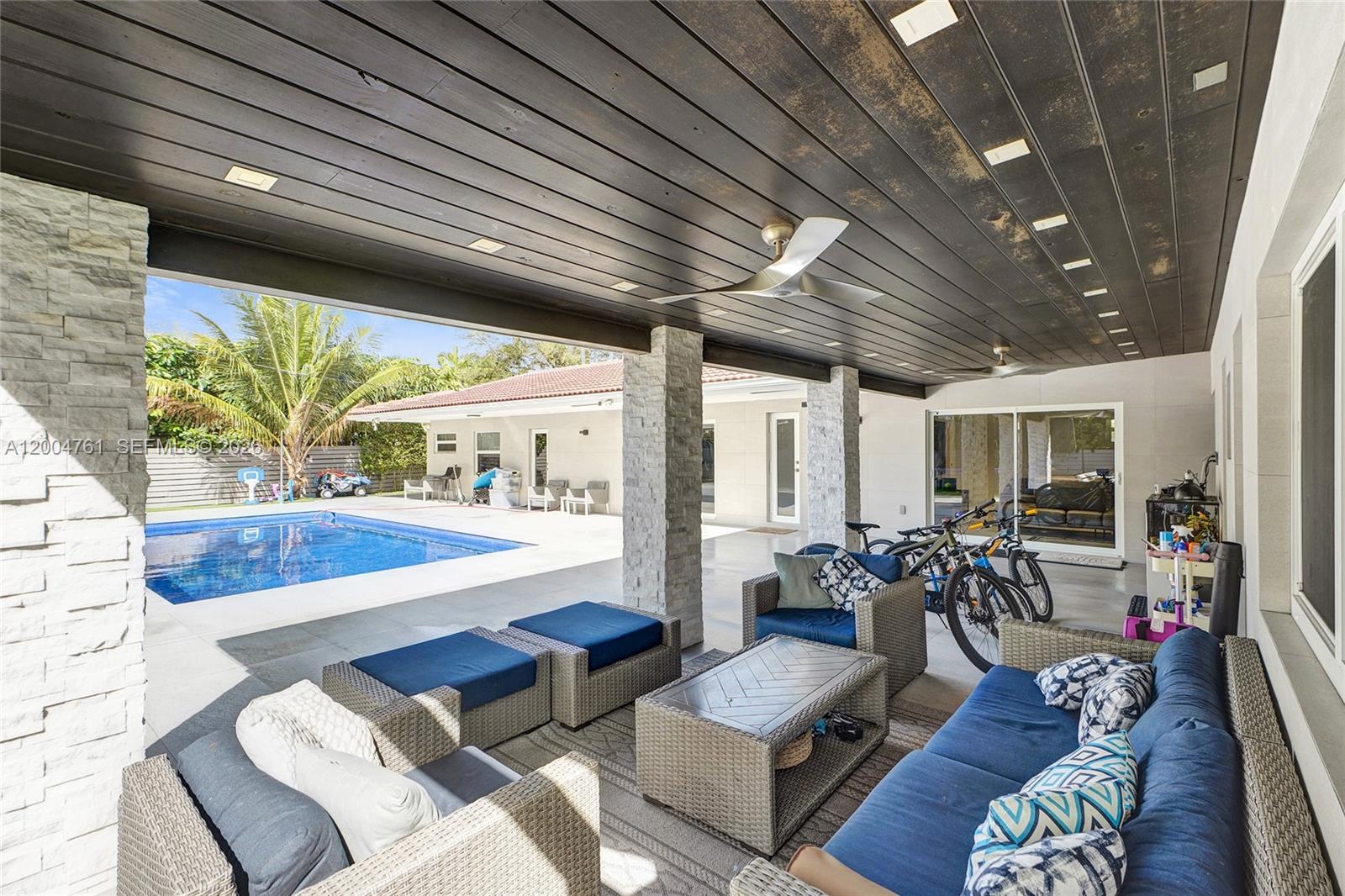 GREYNOLDS PARK WEST - Residential