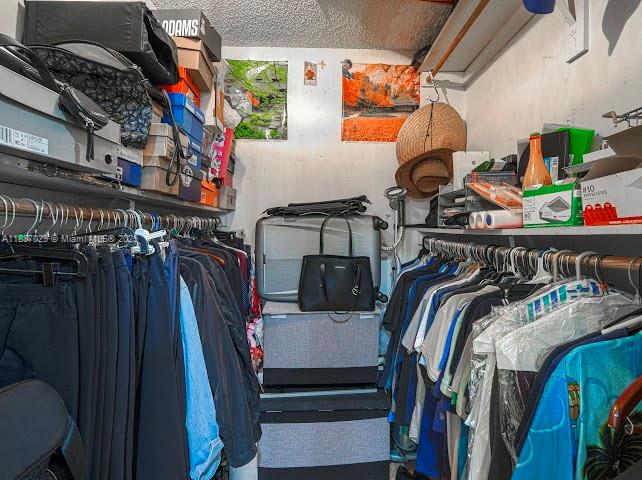 KENDALL TRAILS SUB - Residential