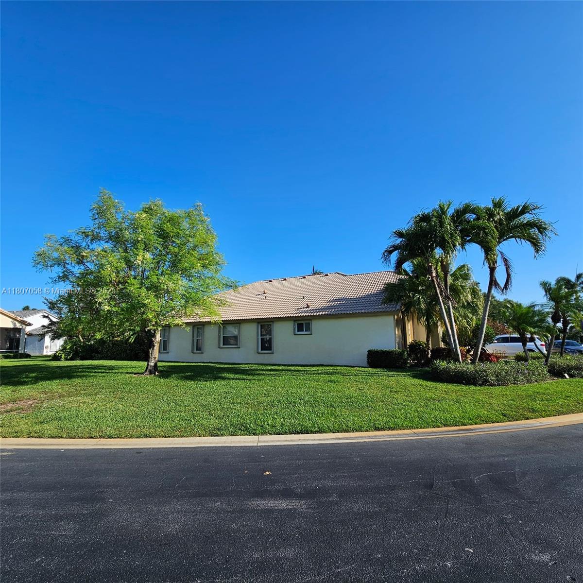 EGRET NEST - Residential