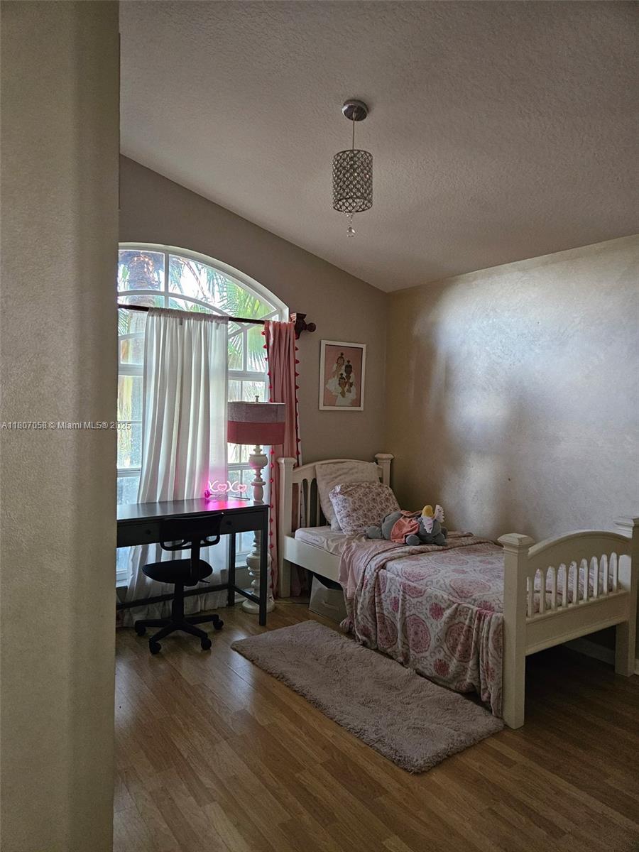 EGRET NEST - Residential