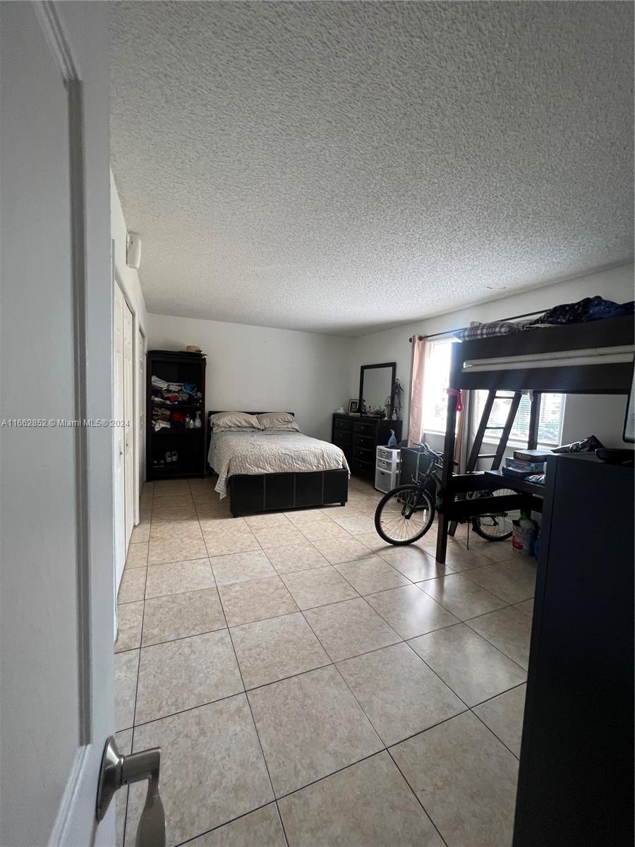CORAL GATE WEST CONDO - Residential